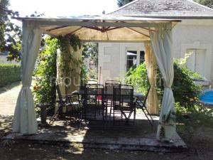 Gîte champêtre avec parc arboré, à 20 min du Zoo de Beauval, idéal pour petite famille. - FR-1-491-335 à Meusnes